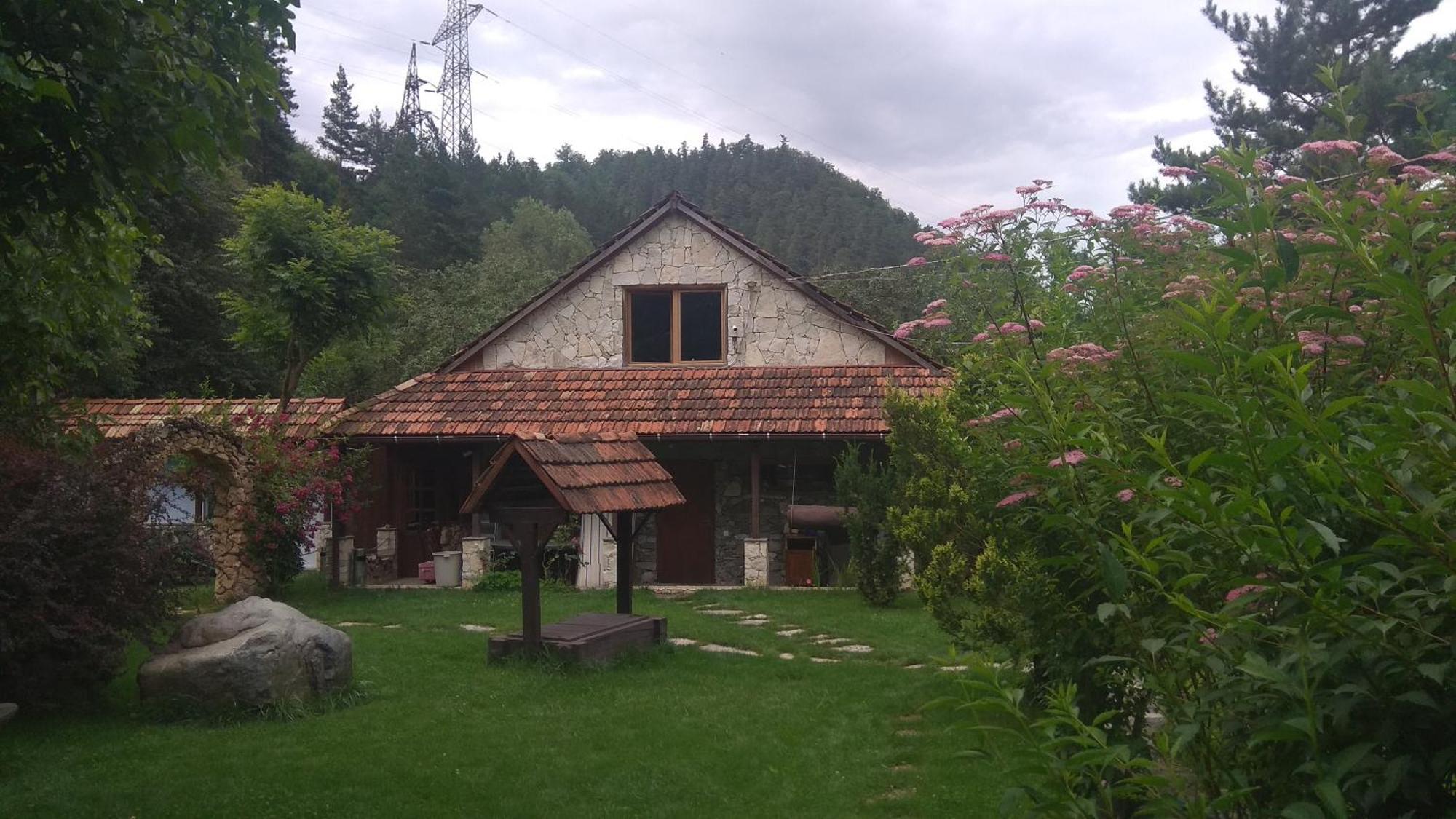 Bed and Breakfast Eco Garden Дилижан Экстерьер фото