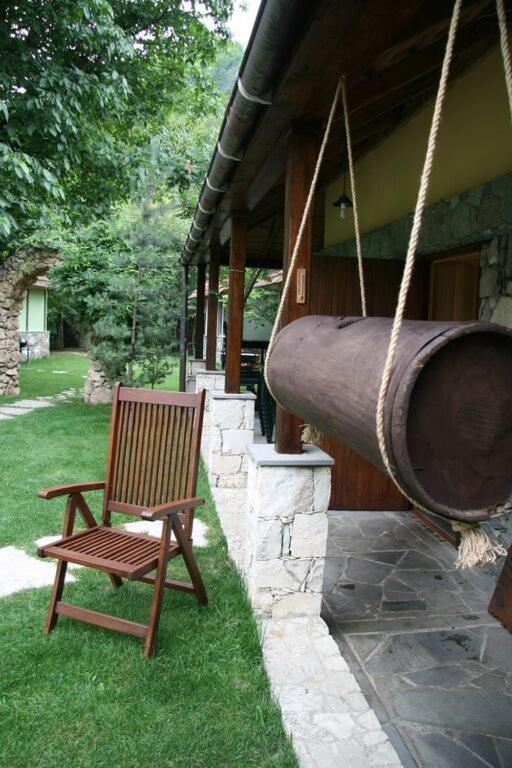 Bed and Breakfast Eco Garden Дилижан Экстерьер фото