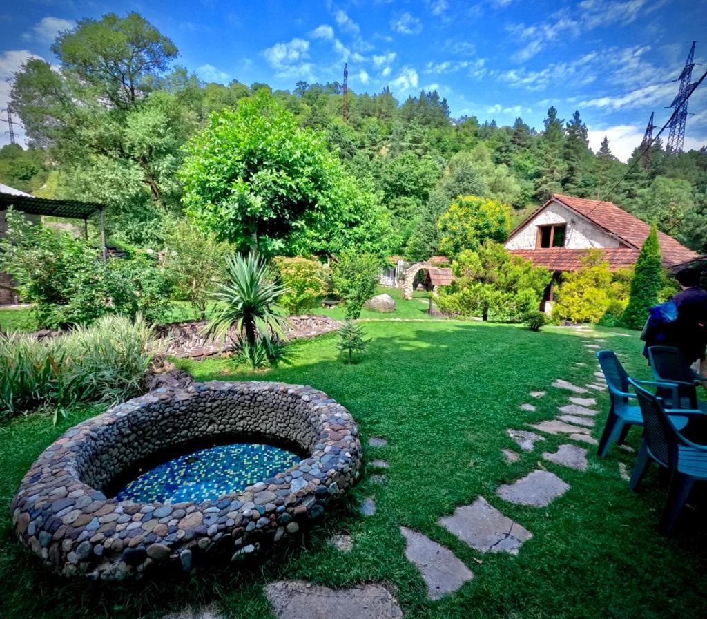 Bed and Breakfast Eco Garden Дилижан Экстерьер фото